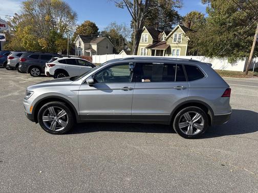 2021 Volkswagen Tiguan 2.0T SEL