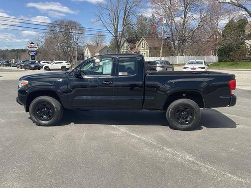 Black 2016 Toyota Tacoma SR
