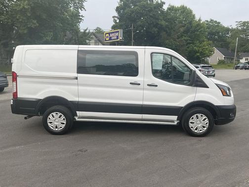 Oxford White 2025 Ford Transit-250 Base