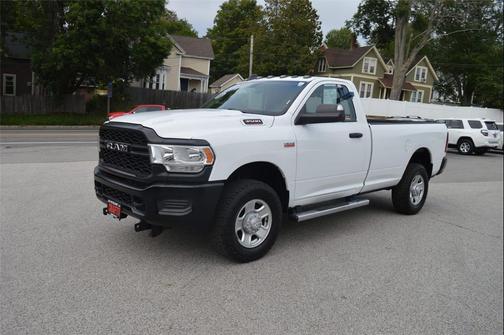 2020 RAM 3500 Tradesman Regular Cab 4x4 8' Box