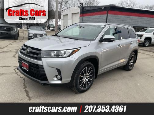 2017 Toyota Highlander SE