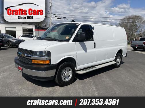 Summit White 2024 Chevrolet Express 2500 LT