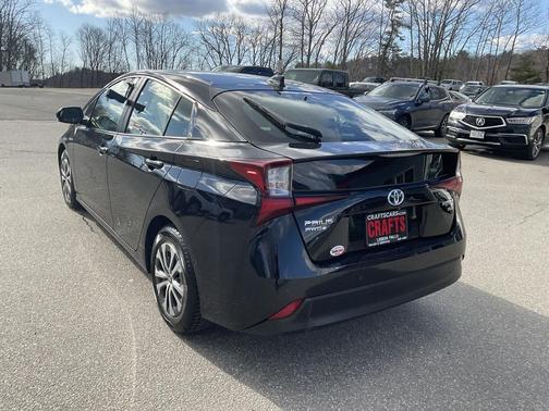2021 Toyota Prius XLE