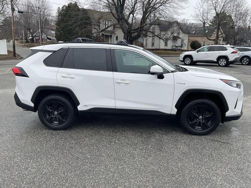 Super White 2021 Toyota RAV4 Hybrid LE