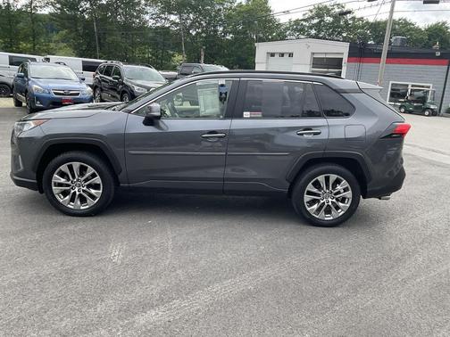 Magnetic Gray Metallic 2019 Toyota RAV4 XLE Premium