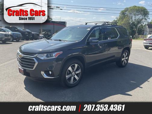Graphite Metallic 2021 Chevrolet Traverse LT Leather