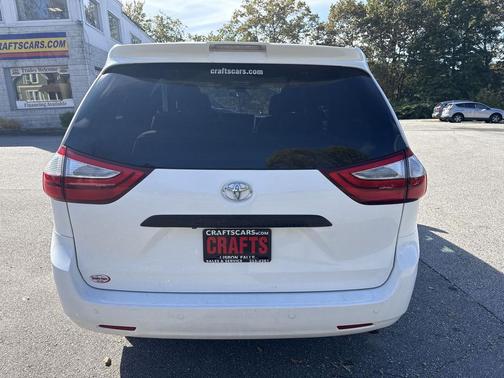 2018 Toyota Sienna SE