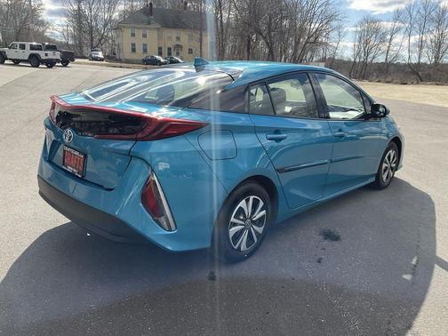 Blue Magnetism 2018 Toyota Prius Prime Premium