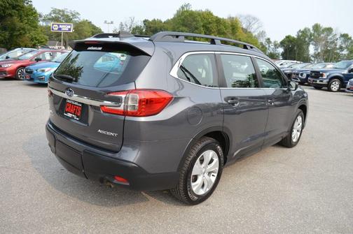 2023 Subaru Ascent Base 8-Passenger