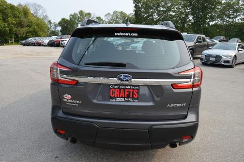 2023 Subaru Ascent Base 8-Passenger