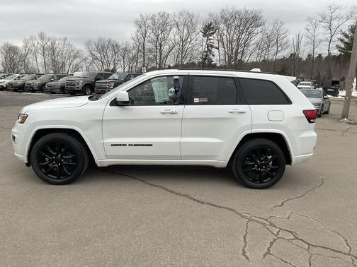 2018 Jeep Grand Cherokee Altitude