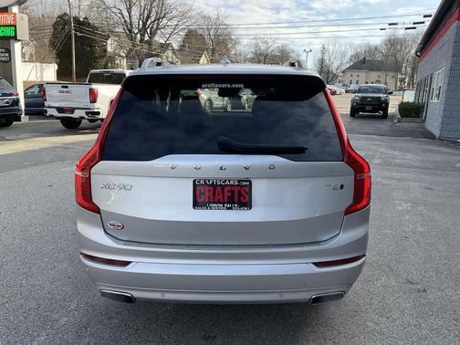 2019 Volvo XC90 T6 Momentum