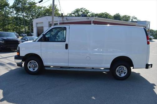 2023 GMC Savana 2500 Work Van