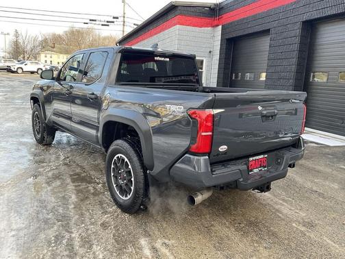 2024 Toyota Tacoma TRD Sport