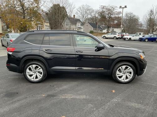 2021 Volkswagen Atlas 3.6L SE w/Technology