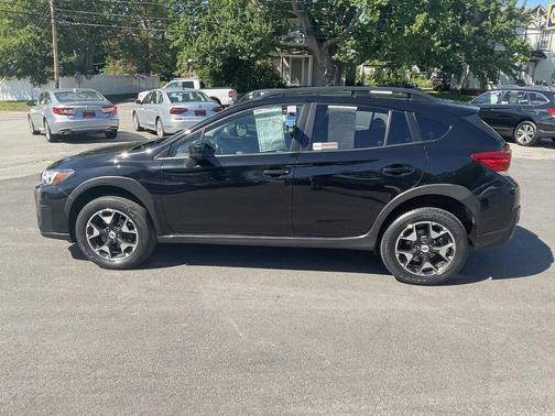Crystal Black Silica 2018 Subaru Crosstrek 2.0i Premium