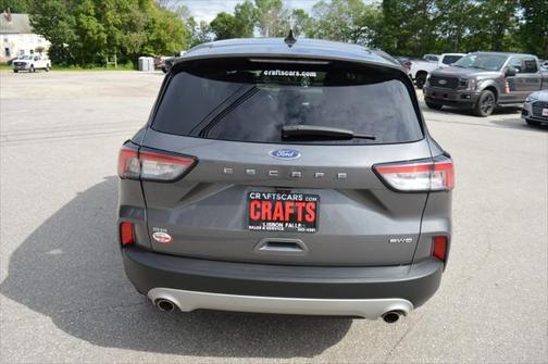 2021 Ford Escape SE