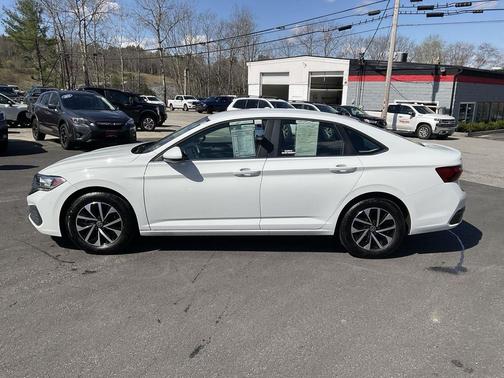 Pure White 2024 Volkswagen Jetta 1.5T S