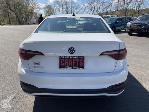 Pure White 2024 Volkswagen Jetta 1.5T S
