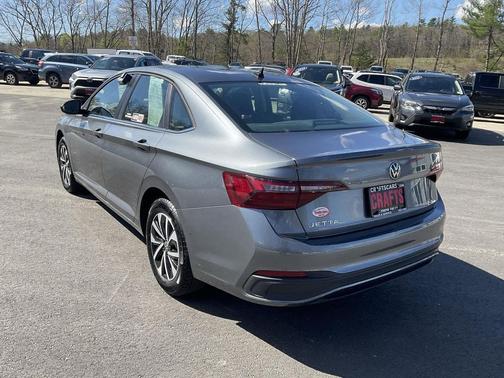 Platinum Gray Metallic 2024 Volkswagen Jetta 1.5T S