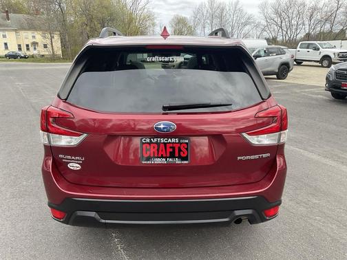 Crimson Red Pearl 2021 Subaru Forester Premium