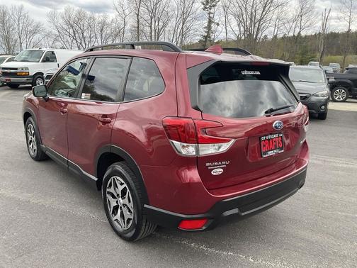 Crimson Red Pearl 2021 Subaru Forester Premium