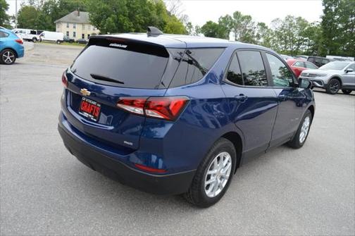 2022 Chevrolet Equinox LS