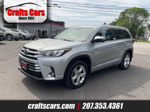Celestial Silver Metallic 2017 Toyota Highlander Hybrid Limited
