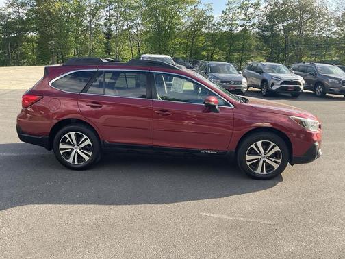 Crimson Red Pearl 2018 Subaru Outback 2.5i Limited