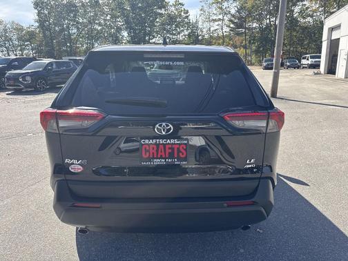 2024 Toyota RAV4 LE