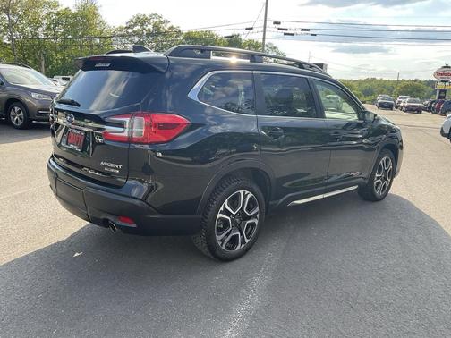 Crystal Black Silica 2023 Subaru Ascent Limited 7-Passenger