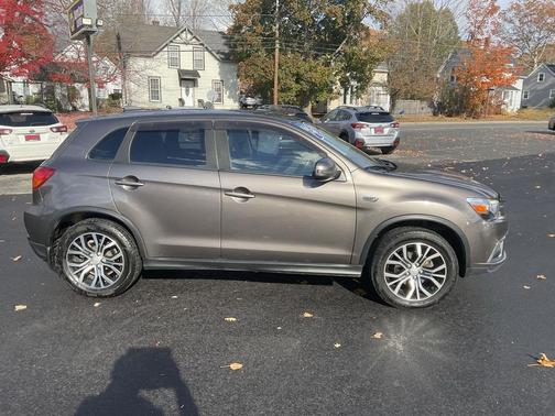 2018 Mitsubishi Outlander Sport 2.4 SE