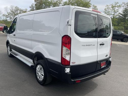 Oxford White 2025 Ford Transit-250 Base