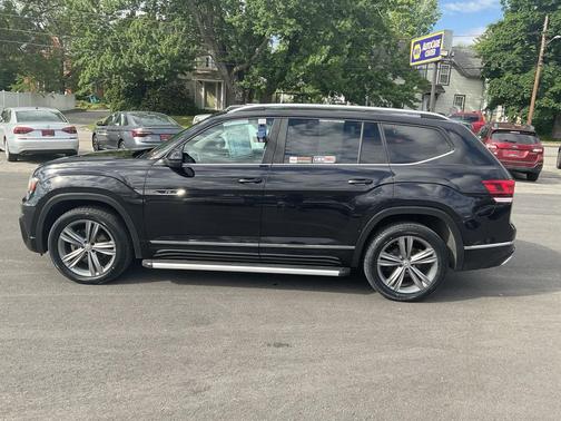 Deep Black Pearl 2019 Volkswagen Atlas 3.6L SEL