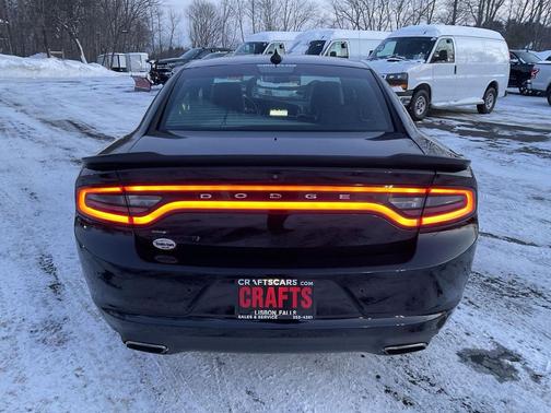 2017 Dodge Charger SXT