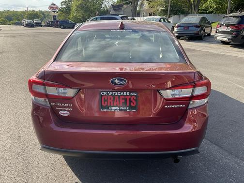 Crimson Red Pearl 2019 Subaru Impreza 2.0i Premium