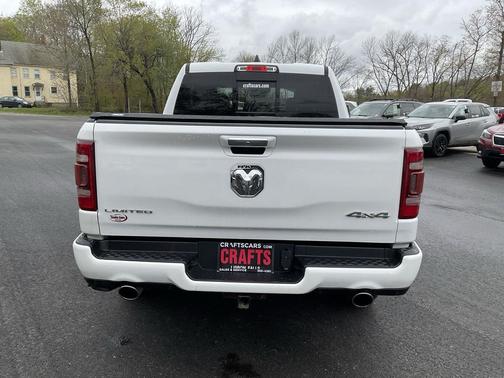 Ivory White Tri-Coat Pearlcoat 2019 RAM 1500 Limited