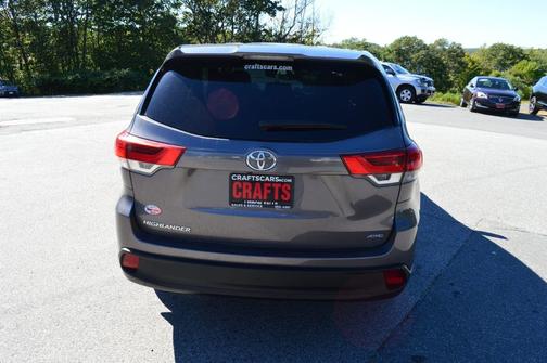 2018 Toyota Highlander LE