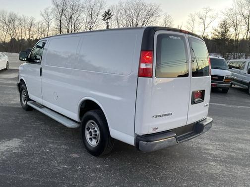 2024 GMC Savana 2500 Work Van