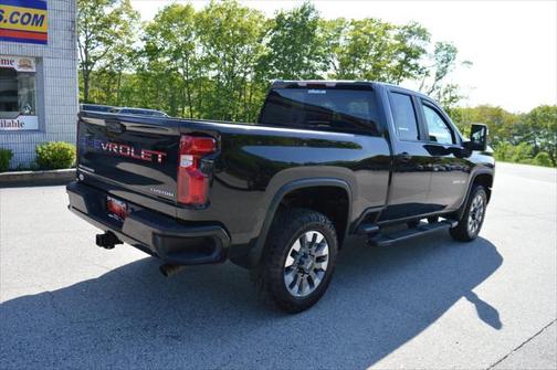 2022 Chevrolet Silverado 2500 Custom