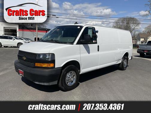 Summit White 2021 Chevrolet Express 2500 LT