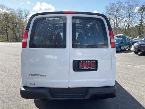Summit White 2021 Chevrolet Express 2500 LT