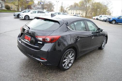 2018 Mazda Mazda3 Grand Touring