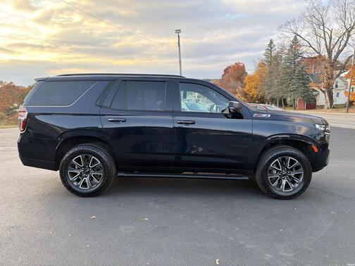 Midnight Blue Metallic 2021 Chevrolet Tahoe 4WD Z71