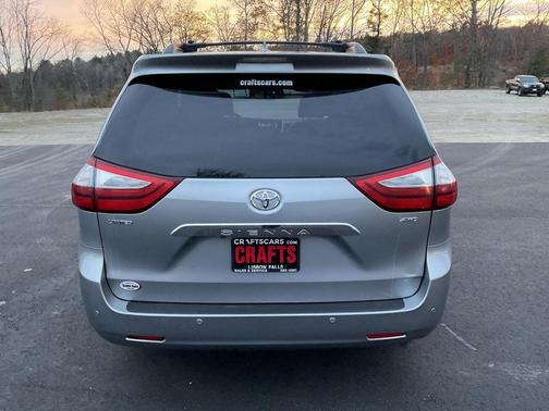 2017 Toyota Sienna XLE Premium