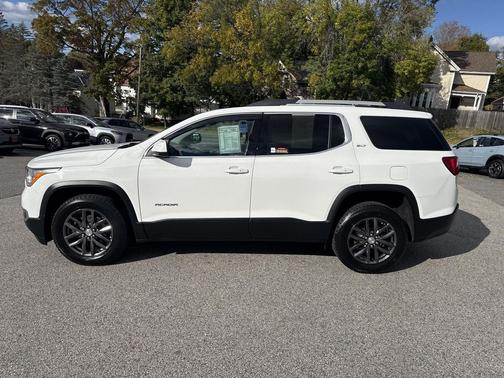 2019 GMC Acadia SLT-1