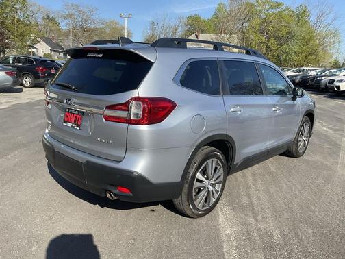 Ice Silver Metallic 2019 Subaru Ascent Premium 7-Passenger