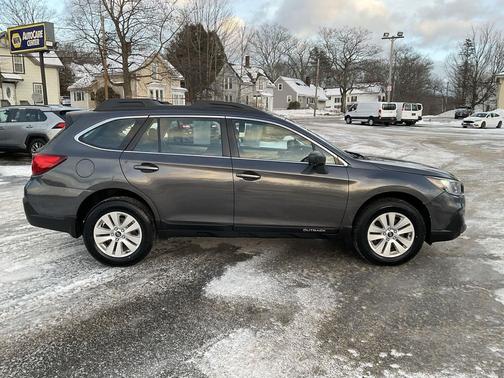 2019 Subaru Outback 2.5i
