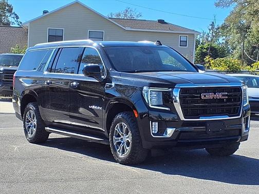 2024 GMC Yukon XL SLE