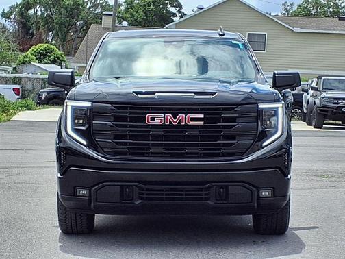 Onyx Black 2024 GMC Sierra 1500 Elevation